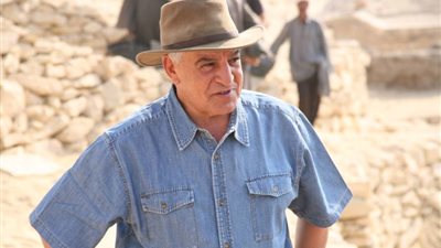 زاهي حواس: سوسن بدر لها وجه فرعوني ويمكن أن تقوم بدور 