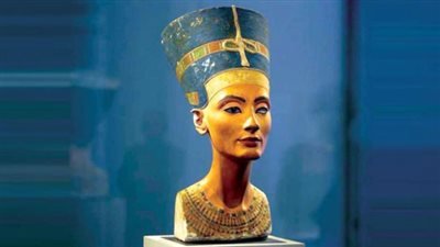 تمثال ملكة مصر الأجمل «نفرتيتي».. حقيقي أم مُزيف؟