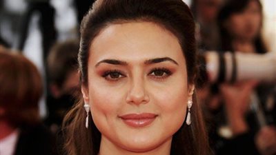 في عيد ميلادها الـ46.. 23 معلومة عن أميرة بوليوود 