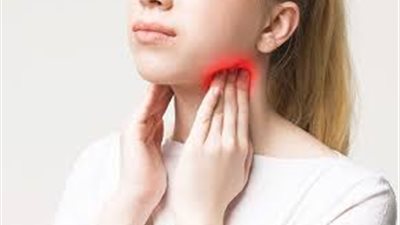  « زيادة الوزن أو نقصانه».. علامات تدل على الإصابة بالغدة الدرقية 