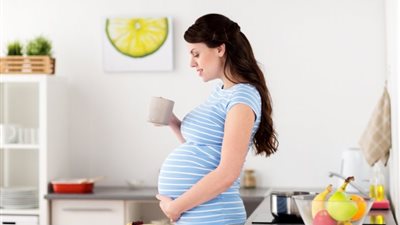 لخفض نسبة الإجهاض.. خبير أعشاب ينصح الحوامل باستخدام الكوهوش الأسود