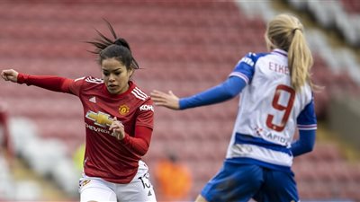 مُدربة البرازيل تُشيد بنجمة «مانشستر يونايتد»