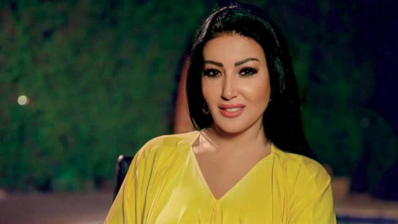 الفنانة سمية الخشاب