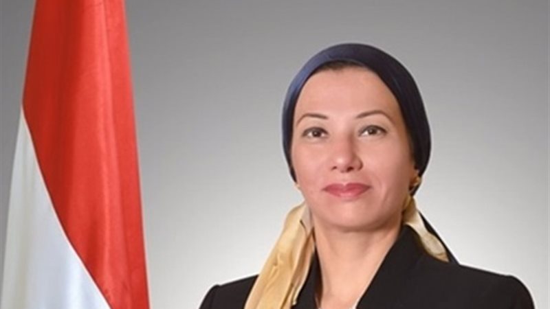 الدكتورة ياسمين