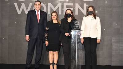 تكريم شريفة شريف كواحدة من أفضل 50 سيدة مؤثرة في مصر 