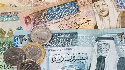 تباين أسعار العملات العربية.. والدينار الكويتي يرتفع 3 قروش