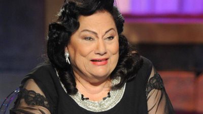 نقل اعتماد خورشيد إلى العناية المركزة