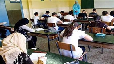 أمهات يؤيدن الامتحان المجمع .. و«تعليم بلا حدود»: يُنهي التلاعب بأعمال السنة