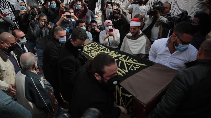 تشيع جثمان يوسف شعبان