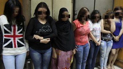 الليلة بـ2000 جنيه.. تجديد حبس المتهمين بإدارة شقة دعارة بالقاهرة