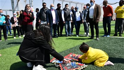 بالصور.. «صبحي» يشهد فعاليات المهرجان الرياضي الأول للمقيمين بمصر