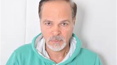 محمود عامر يكشف سبب وفاة الفنانة سوسن ربيع 