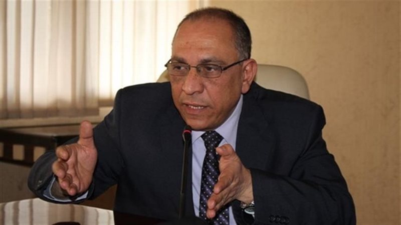 د. طارق توفيق، نائب