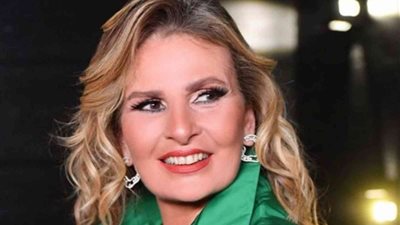 يسرا تُشارك جمهورها بـ«فيديو» عيد ميلادها 