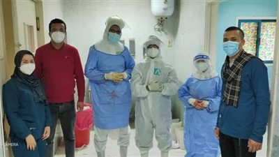 ولادة قيصرية ناجحة لتوأم سيدة مصابة بكورونا في مستشفى سوهاج العام