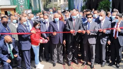 وزير الزراعة يفتتح معرض الزهور بحديقة الأورمان