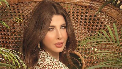 في عيد ميلاد نانسي عجرم .. كيف خطفت ملكة البوب قلب رونالدو ومحمد عبده؟