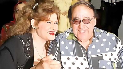  في ذكرى رحيله.. حسن مصطفى و ميمي جمال زواج امتد 50 عامًا