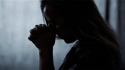 القبض على سيدة متزوجة بتهمة الخيانة الزوجية في كرداسة 