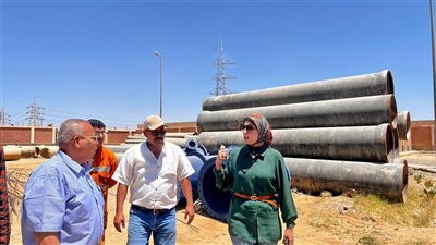 بالصور.. المهندسة أسماء مخلوف تتفقد شوارع وميادين المنطقة الصناعية بعتاقة