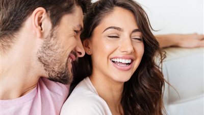 5 عادات يحرص عليها الأزواج السعداء