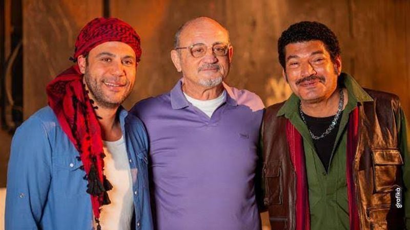 فيلم اللعب مع العيال