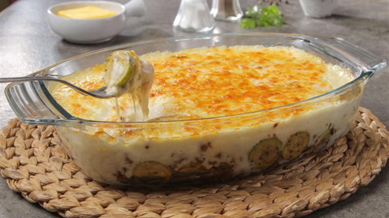 طاجن الكوسة بالموتزريلا