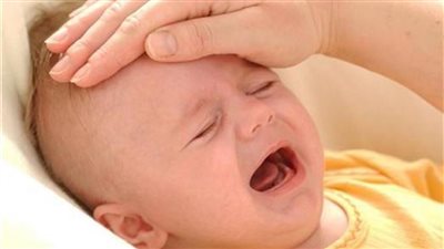 4 إسعافات هامة عليك فعلها إذا تناول طفلك الرضيع حليب فاسد