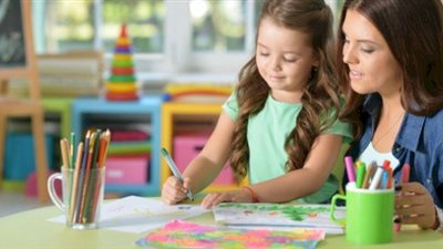6 طرق لتنمية الموهبة لدى طفلك من خلال الرسم