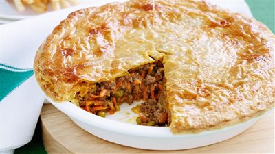 طريقة عمل الفطيرة باللحمة المفرومة في مطبخك