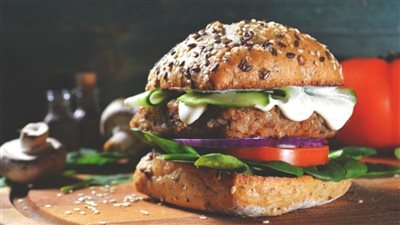 حضريه كالمحترفين.. أسهل طريقة لإعداد البرجر في البيت 