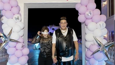 حمو بيكا يفاجئ زوجته في عيد ميلادها بهدية ثمينة (صور)  