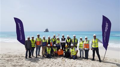 المصرية للاتصالات تنتهي من إنزال الكابل البحري IEX في مصر