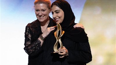 تيما عابد أفضل مصممة أزياء في قمة الأزياء النسائية الأولى بالسعودية 