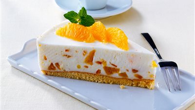 طريقة عمل تشيز كيك البرتقال بخطوات سهلة