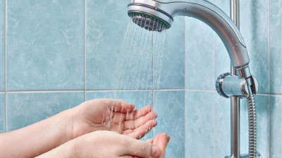 تفسير حلم الاستحمام في المنام لابن سيرين