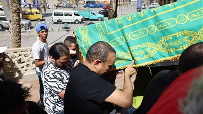 محمود الليثى يستقبل عزاء والدته بمسجد عمر مكرم غدا