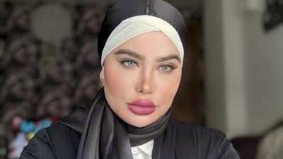 إنجي خوري تعلن خطوبتها والعريس مفاجأة