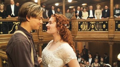 بطلة «تيتانيك» كيت وينسلت تفجر مفاجأة عن قبلاتها بالفيلم: كابوس 