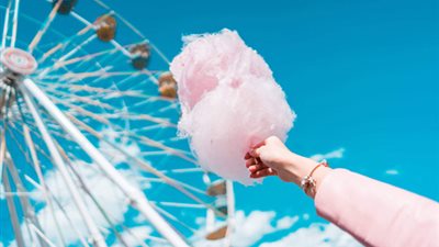 تفسير حلم أكل غزل البنات في المنام