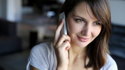 تفسير حلم التحدث في الموبايل بالمنام للعزباء والمتزوجة