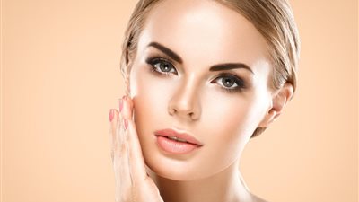 حيل ذكية لتكبير الخدود بالكونتور لإطلالة جذابة