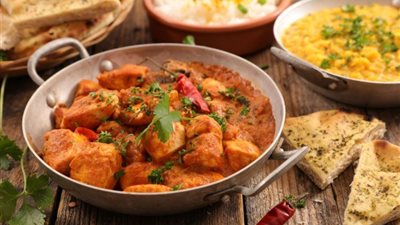 طريقة عمل طاجن الدجاج بالكاري بخطوات بسيطة