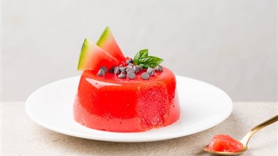 طريقة عمل بودينج البطيخ المنعش