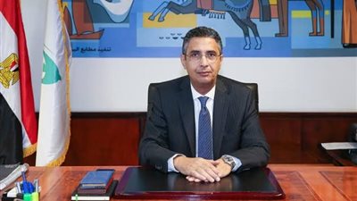 ماذا ينتظر سيدات مصر من وزير التموين الجديد شريف فاروق؟ 