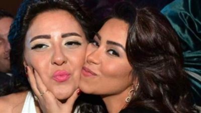 «أقفي تاني علي رجلك».. مي كساب تدعم شيرين عبد الوهاب بعد أزمتها
