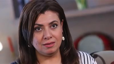 آخرهم نشوى مصطفى.. 4 نجوم نجوا من حوادث سير مروعة