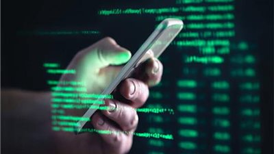 كيف تعرفين أن هاتفك المحمول مخترقًا؟.. إليك الحل