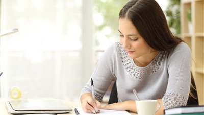 تفسير حلم التأخر عن الامتحان في المنام للعزباء والمتزوجة