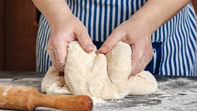  تفسير رؤية العجين في المنام «بشارة بسماع الأخبار السعيدة»